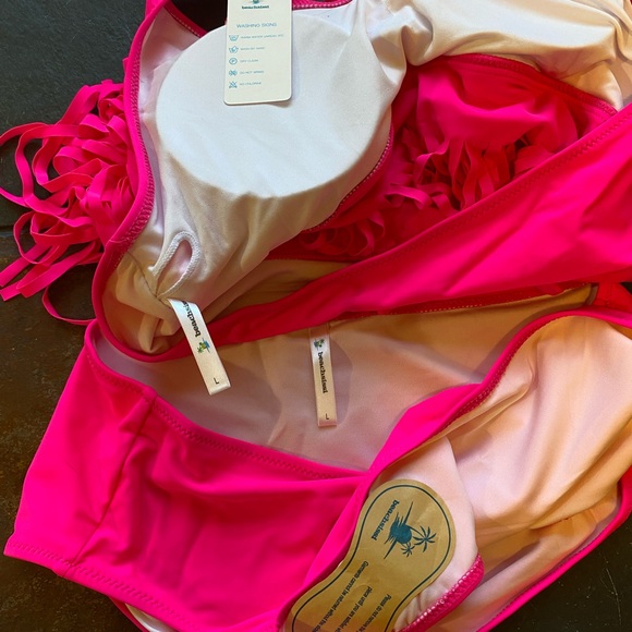 NWT Beachsissi Swimsuit -Large - Picture 6 of 7